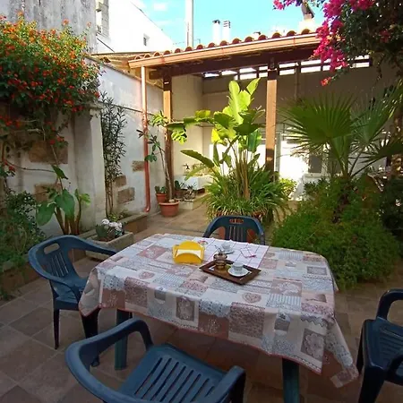 Casa Vacanza Il Giardino Supersano
