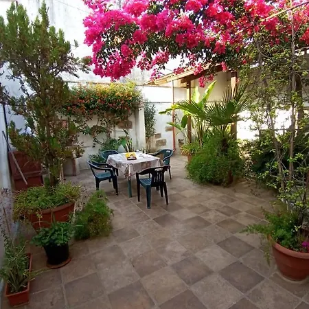 Casa Vacanza Il Giardino Tatil Evi Supersano